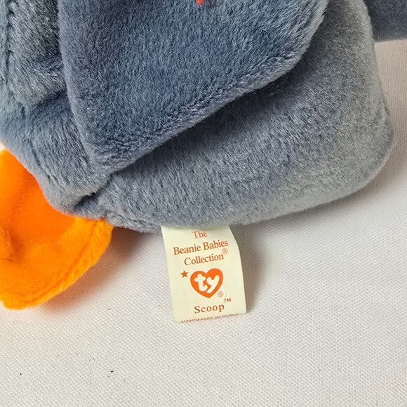TY Beanie Baby - SCOOP the Pelican | 5.5" Plush | Retired Collectible - Picture 6 of 9